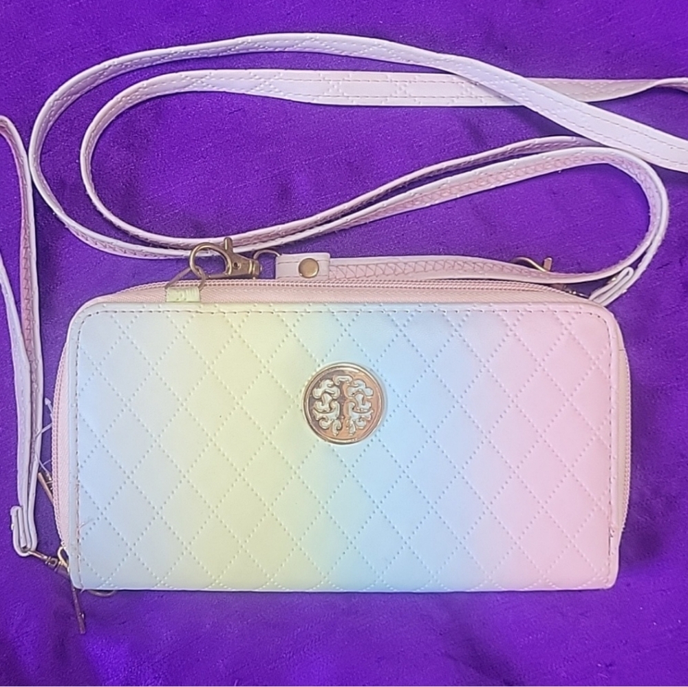 Pastel women's Crossbody Bag with Textured Material and Elegant Shape